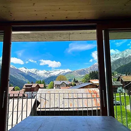 Nova Casa Spinatscha Sedrun Disentis